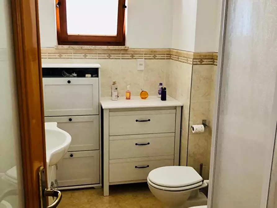 Immagine 9 di Casa semindipendente in vendita  a Capurso