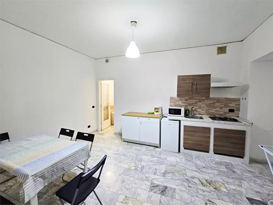 Immagine 5 di Appartamento in affitto  2 a Napoli