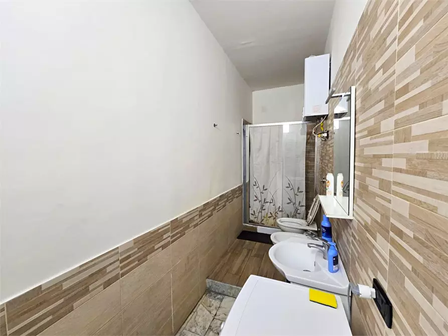 Immagine 10 di Appartamento in affitto  2 a Napoli