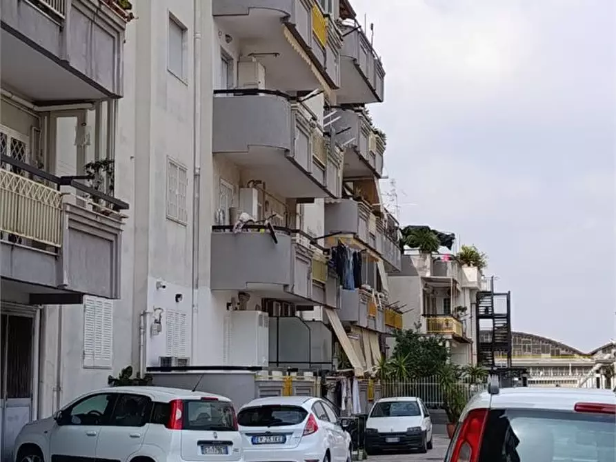 Immagine 1 di Ufficio in affitto  a Volla