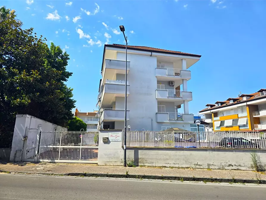 Immagine 1 di Appartamento in vendita  99 a Mugnano Di Napoli