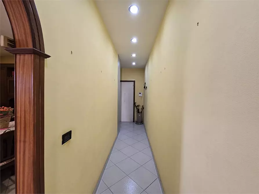 Immagine 7 di Appartamento in vendita  a Napoli