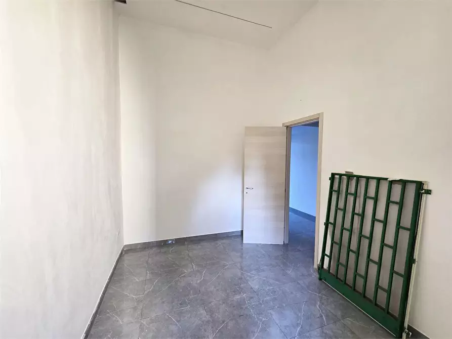 Immagine 5 di Appartamento in vendita  a Napoli