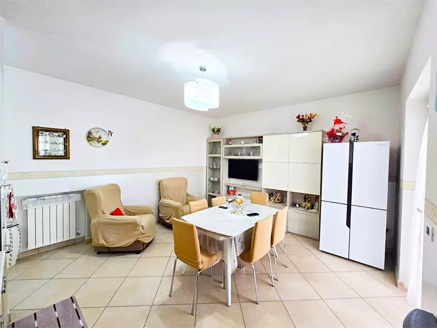 Immagine 10 di Appartamento in vendita  99 a Mugnano Di Napoli