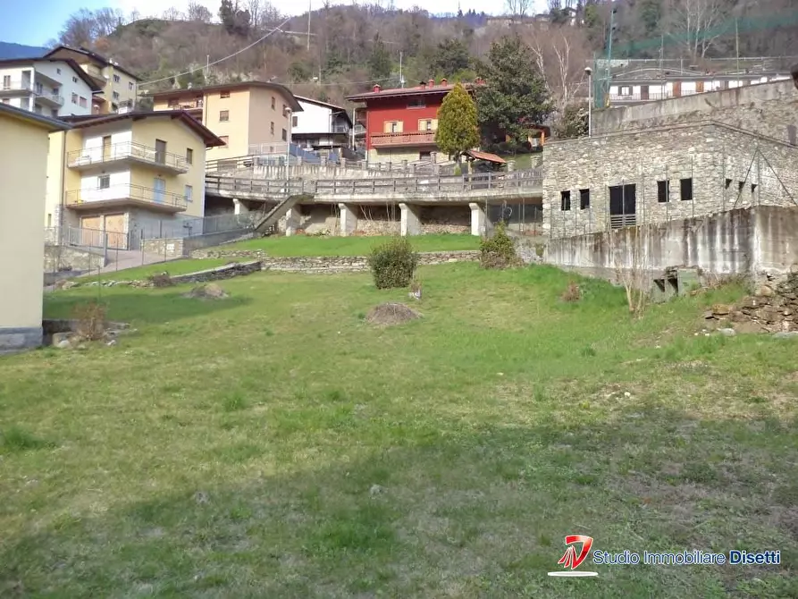 Immagine 4 di Villa in vendita  a Cedegolo