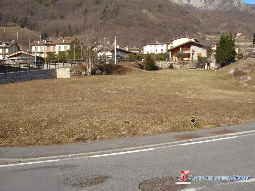 Immagine 2 di Terreno edificabile in vendita  a Losine