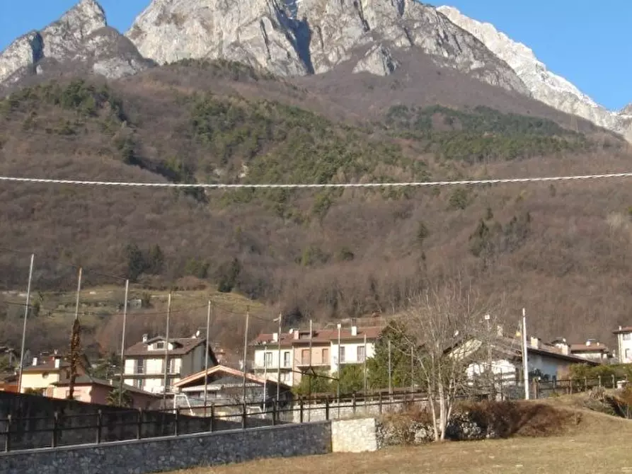 Immagine 6 di Terreno edificabile in vendita  a Losine