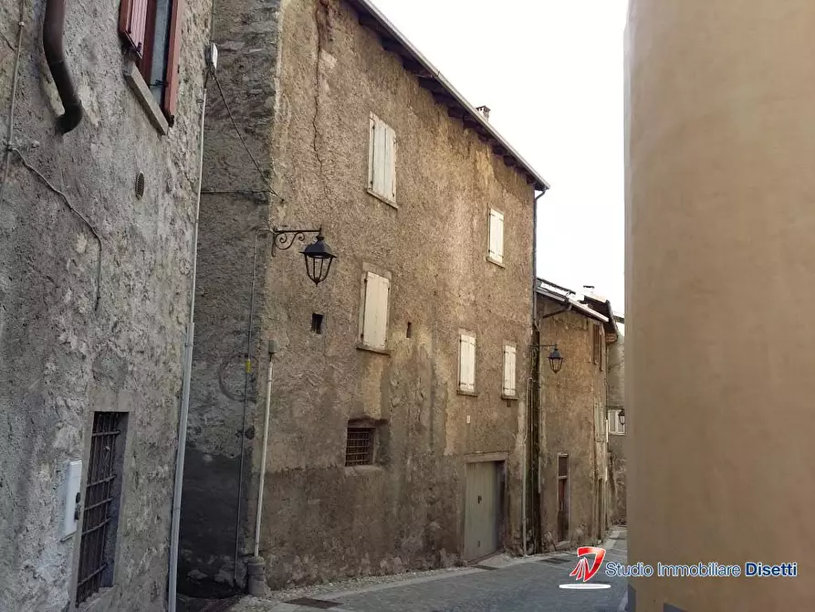 Immagine 1 di Casa semindipendente in vendita  6 a Niardo