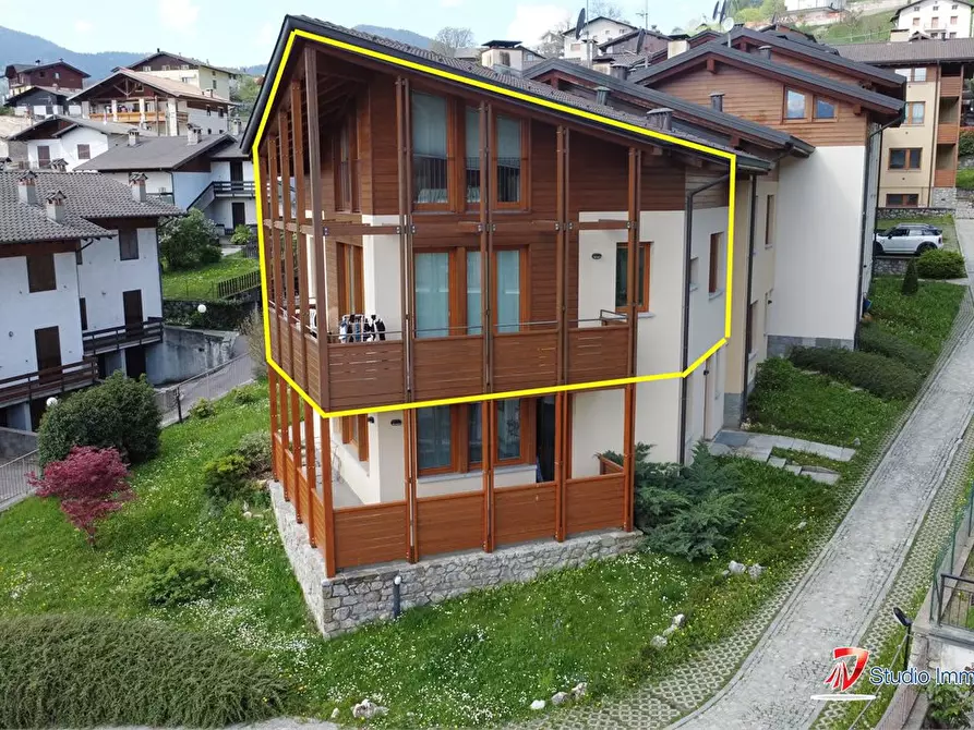 Immagine 3 di Appartamento in vendita  15 a Borno