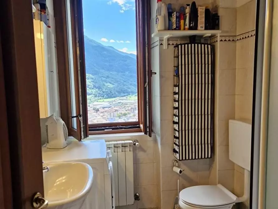 Immagine 7 di Appartamento in vendita  15 a Edolo