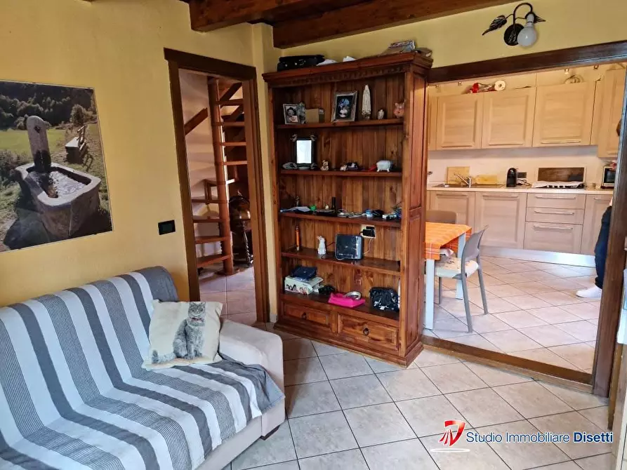 Immagine 4 di Appartamento in vendita  15 a Edolo