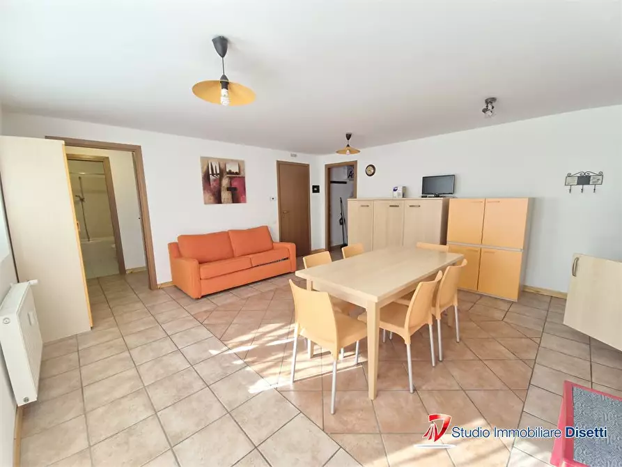 Immagine 4 di Appartamento in vendita  35 a Ponte Di Legno
