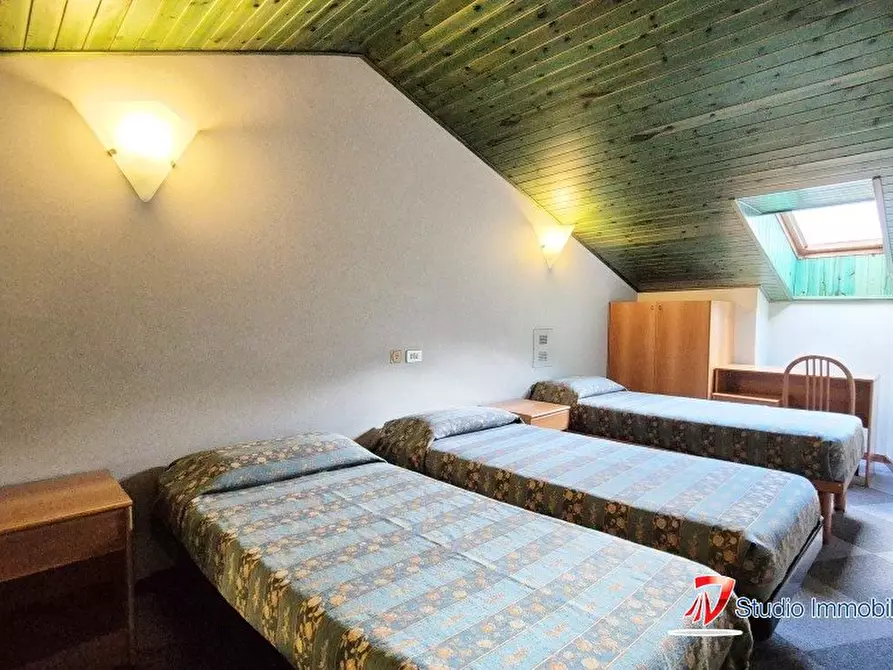 Immagine 7 di Appartamento in vendita  13-15 a Ponte Di Legno