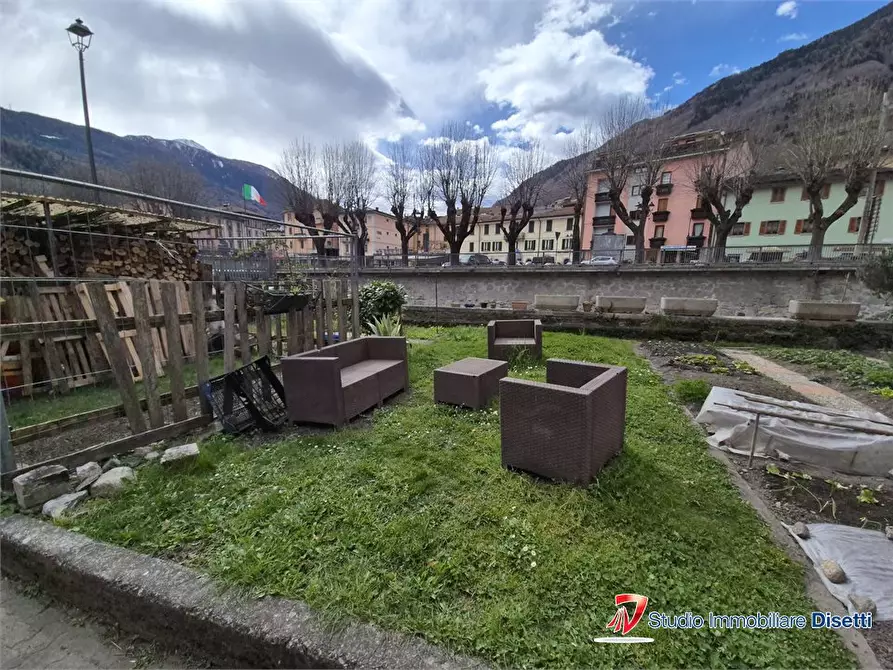 Immagine 9 di Appartamento in vendita  8 a Edolo