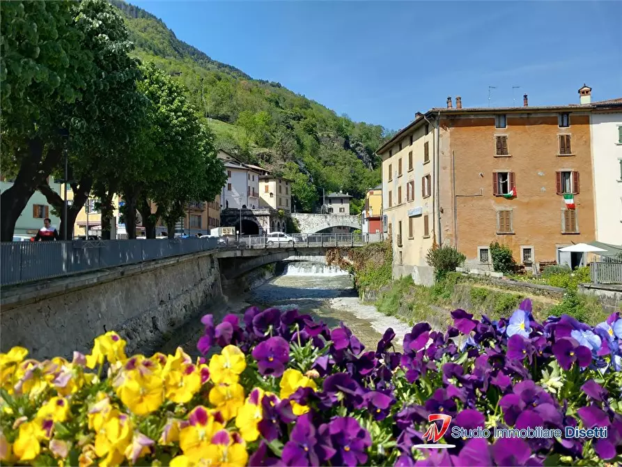 Immagine 3 di Appartamento in vendita  8 a Edolo