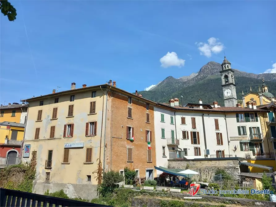 Immagine 1 di Appartamento in vendita  8 a Edolo