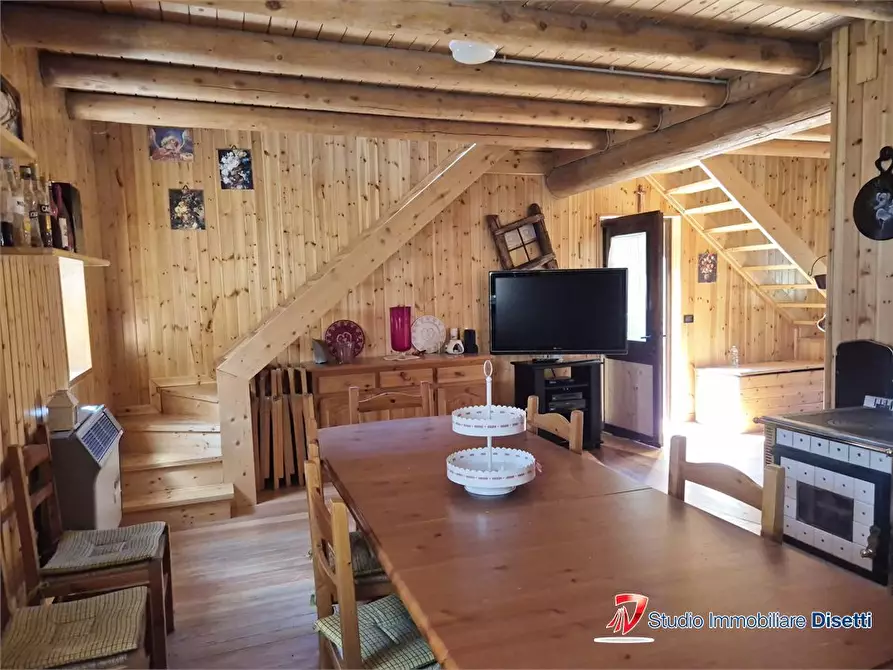 Immagine 9 di Rustico / casale in vendita  a Corteno Golgi