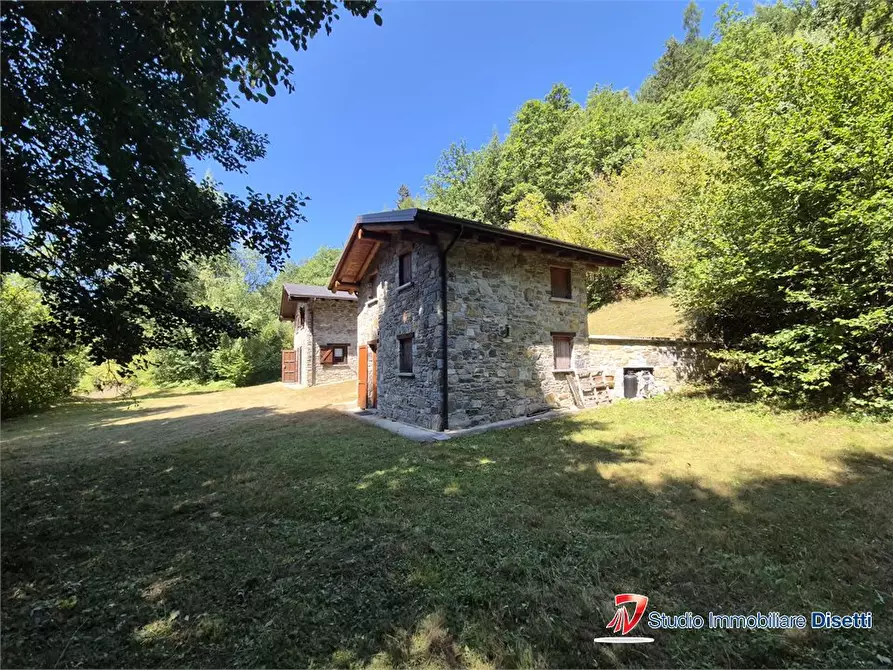 Immagine 2 di Rustico / casale in vendita  a Corteno Golgi
