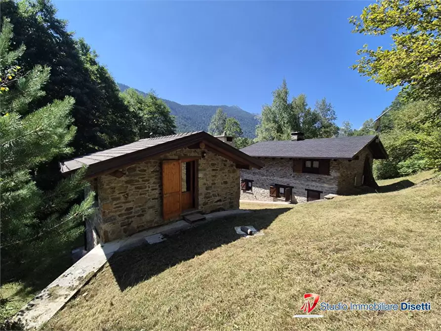 Immagine 5 di Rustico / casale in vendita  a Corteno Golgi