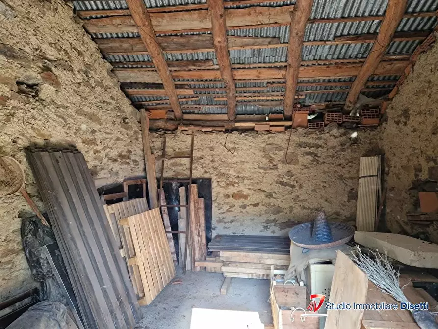 Immagine 6 di Rustico / casale in vendita  a Berzo Demo