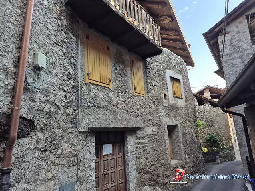 Immagine 1 di Casa semindipendente in vendita  4 a Cerveno