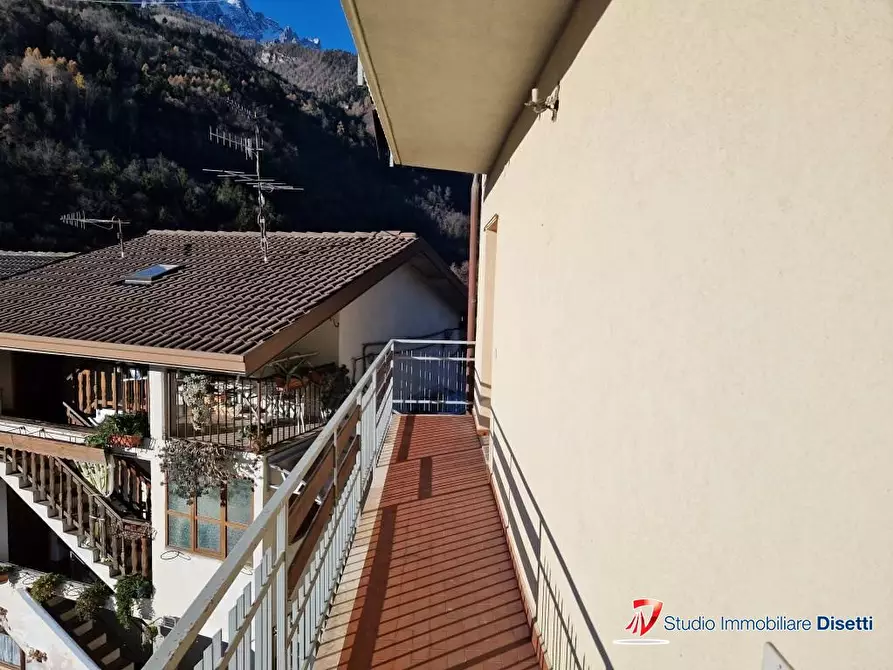 Immagine 8 di Casa semindipendente in vendita  2 a Capo Di Ponte