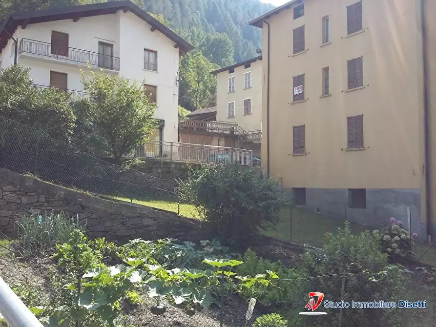 Immagine 4 di Casa semindipendente in vendita  94 a Corteno Golgi