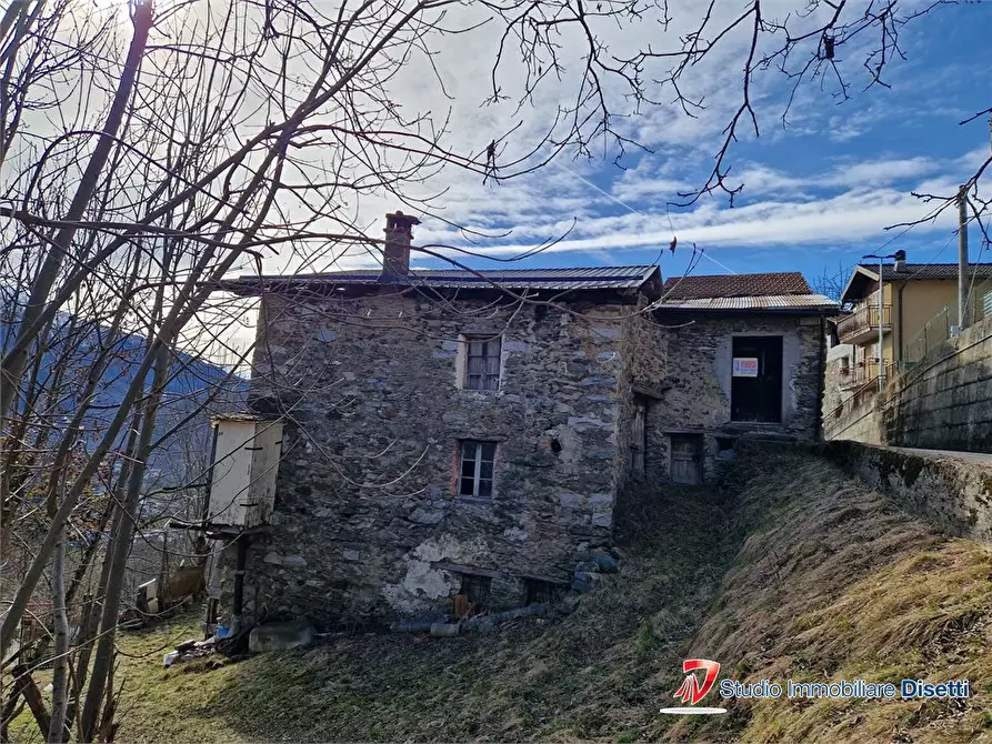 Immagine 2 di Casa semindipendente in vendita  a Edolo