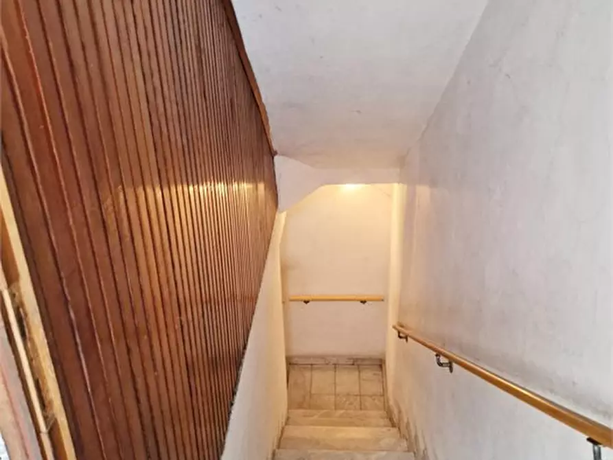 Immagine 9 di Casa semindipendente in vendita  23 a Edolo
