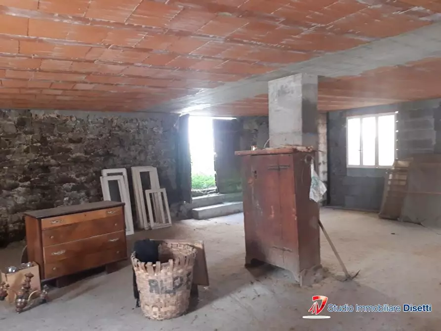 Immagine 2 di Rustico / casale in vendita  a Monno