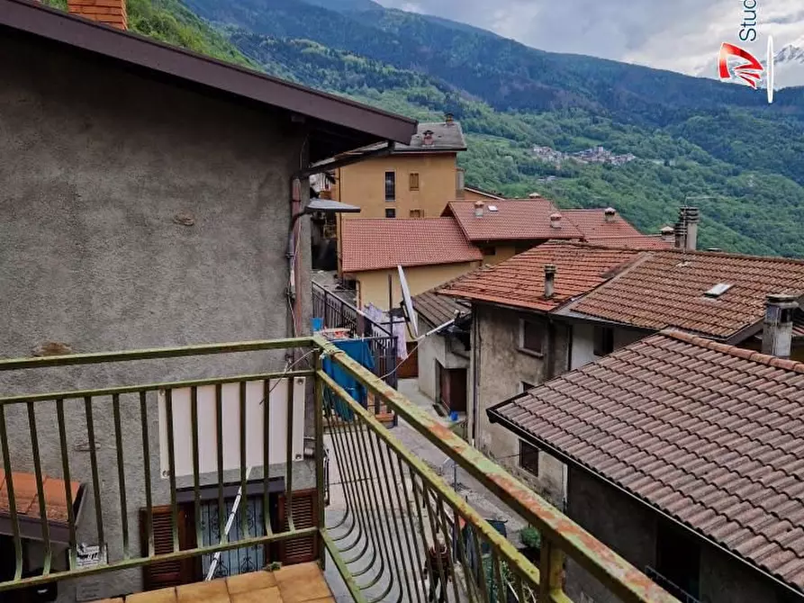 Immagine 10 di Casa semindipendente in vendita  a Berzo Demo