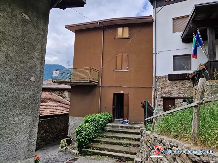 Immagine 3 di Casa semindipendente in vendita  a Berzo Demo