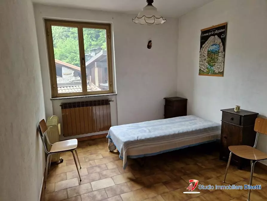 Immagine 8 di Casa semindipendente in vendita  a Berzo Demo