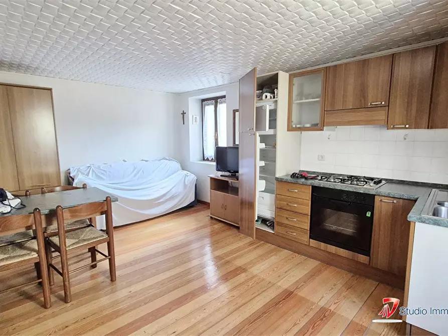 Immagine 1 di Casa semindipendente in vendita  45 a Aprica