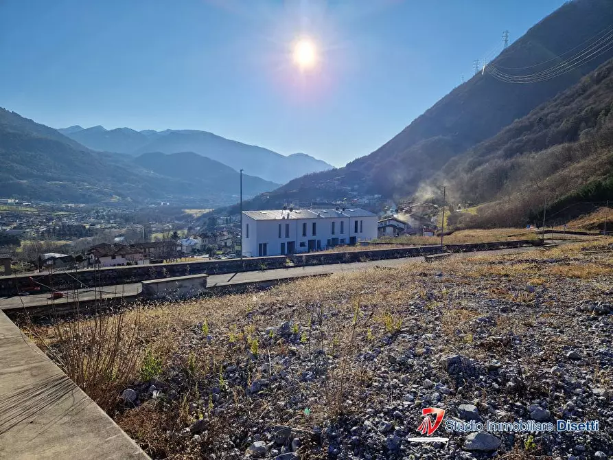 Immagine 5 di Terreno edificabile in vendita  a Losine