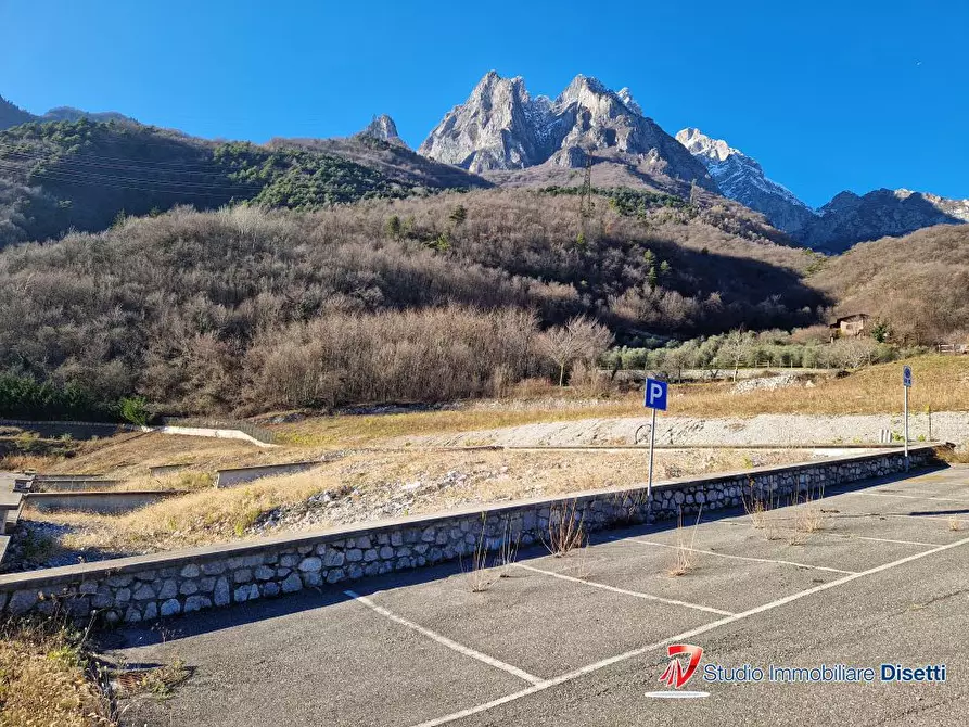 Immagine 2 di Terreno edificabile in vendita  a Losine