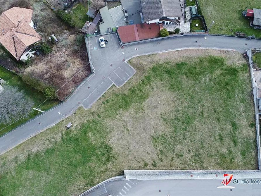 Immagine 4 di Terreno edificabile in vendita  a Borno