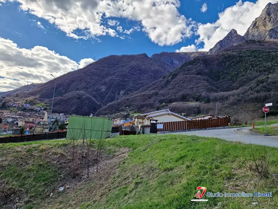 Immagine 5 di Terreno edificabile in vendita  a Losine