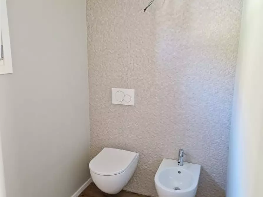 Immagine 6 di Villa in vendita  2 a Capo Di Ponte