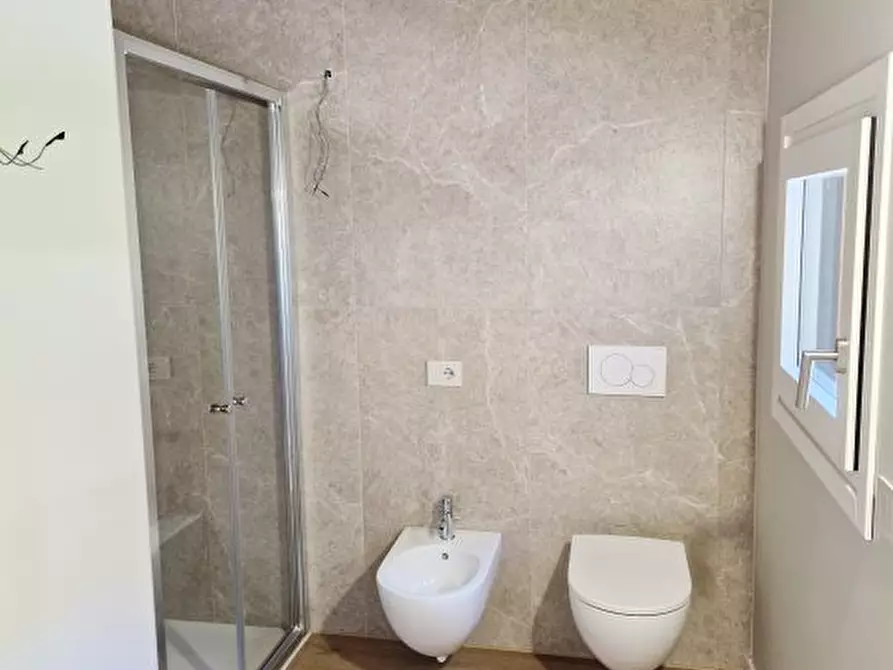 Immagine 9 di Villa in vendita  2 a Capo Di Ponte