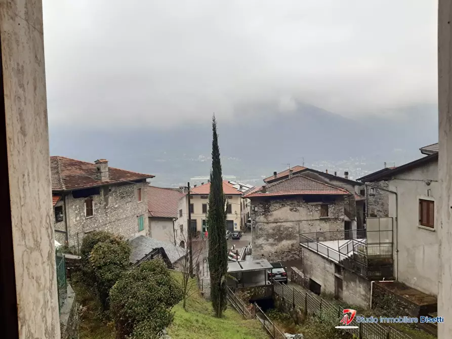 Immagine 10 di Villa in vendita  a Cerveno