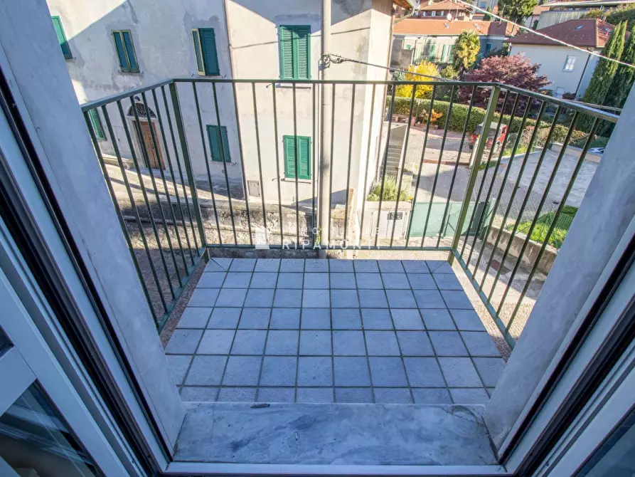 Immagine 7 di Appartamento in vendita  3 a Galbiate