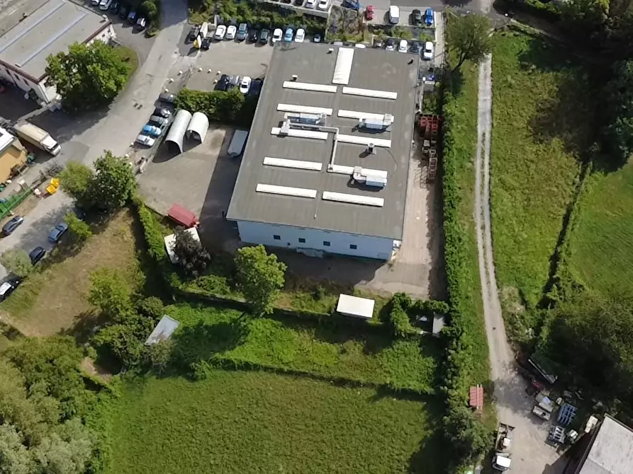 Immagine 6 di Capannone industriale in vendita  54 a Barzanò