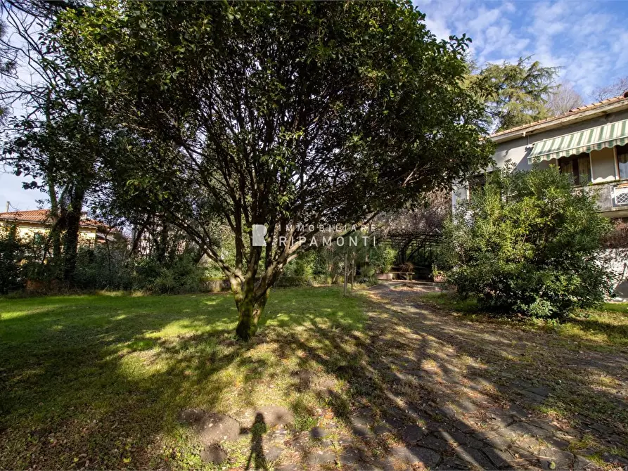 Immagine 4 di Villa in vendita  15 a Calolziocorte