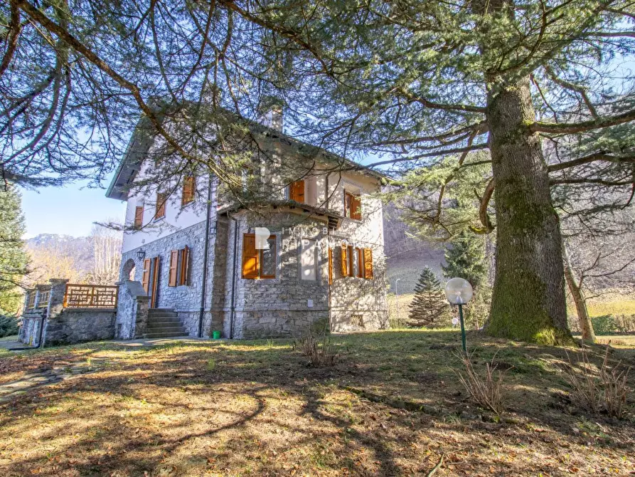 Immagine 3 di Villa in vendita  14 a Cremeno