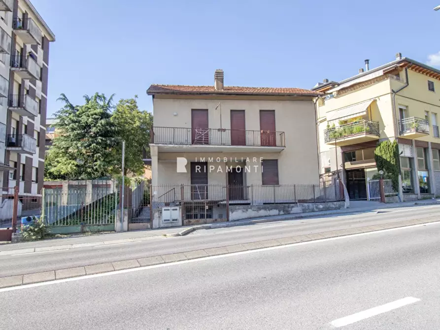 Immagine 2 di Villetta a schiera in vendita  129 a Lecco