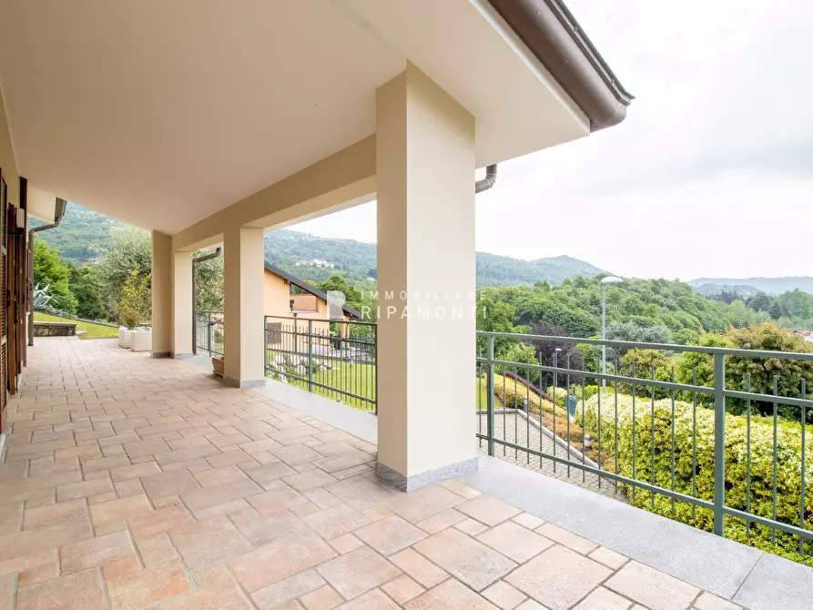 Immagine 5 di Villa in vendita  a Ello