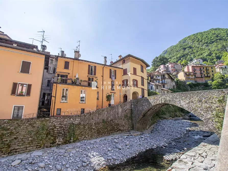 Immagine 9 di Villetta a schiera in vendita  131 a Argegno
