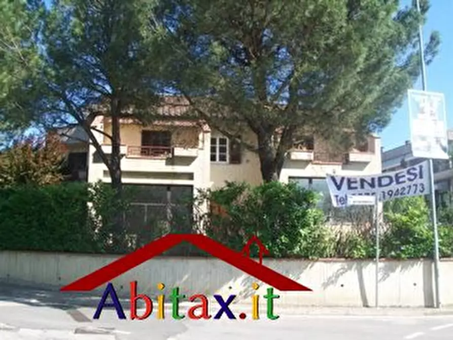 Immagine 8 di Villa in vendita  1 a Cavriglia