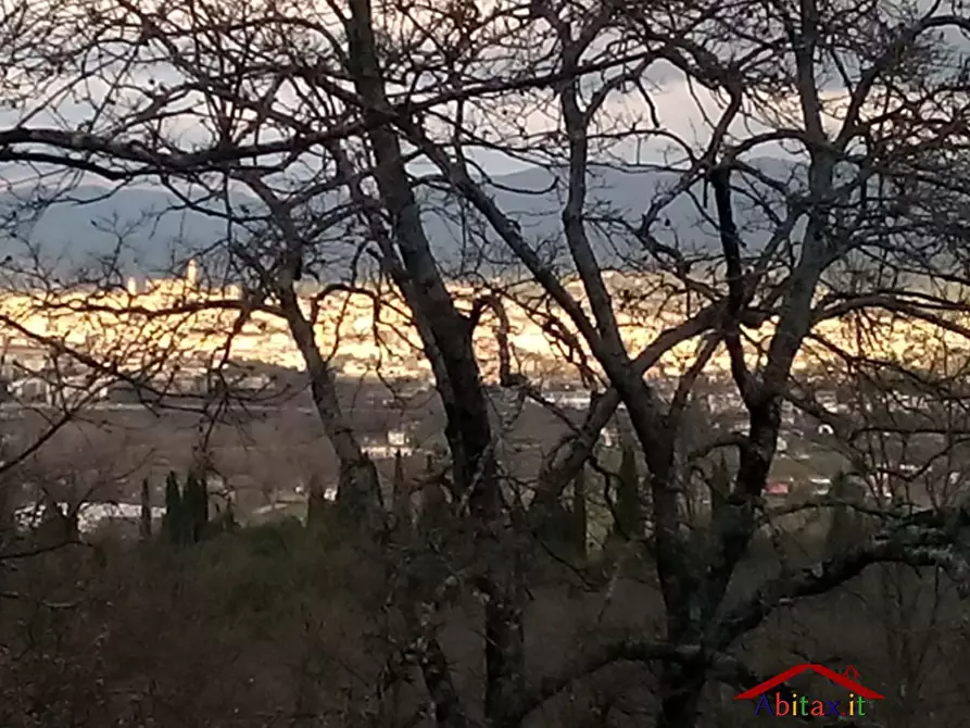 Immagine 9 di Villa in vendita  37 a Arezzo